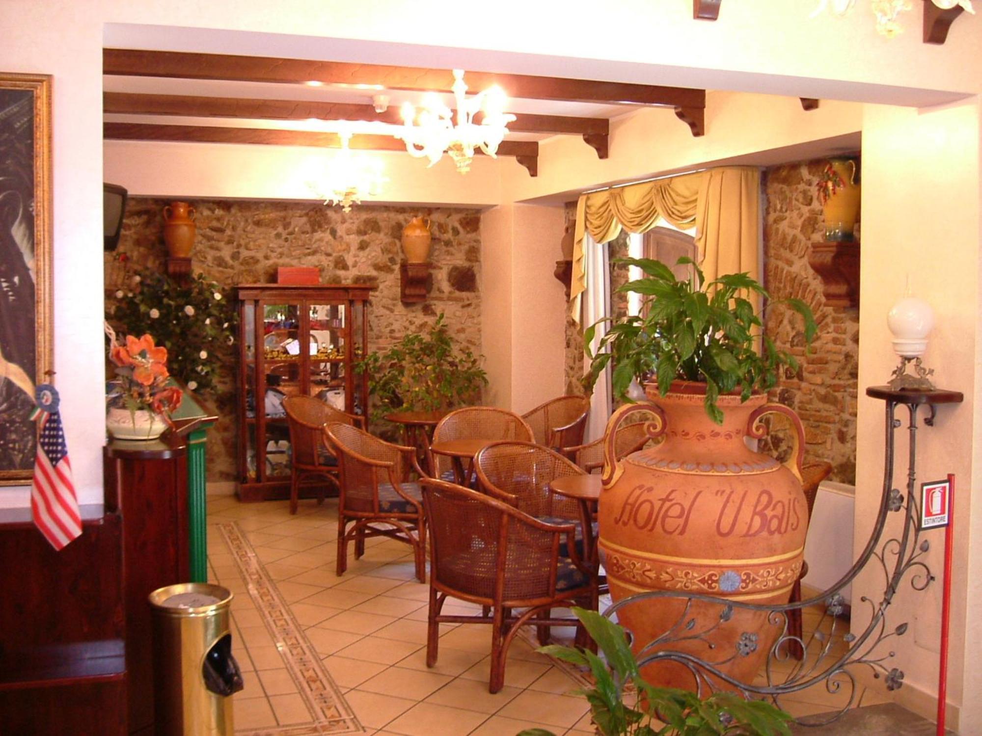 Hotel U' Bais Шилла Экстерьер фото